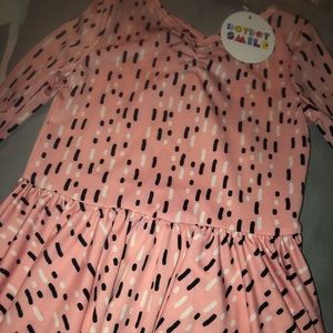 Dot dot smile ballerina